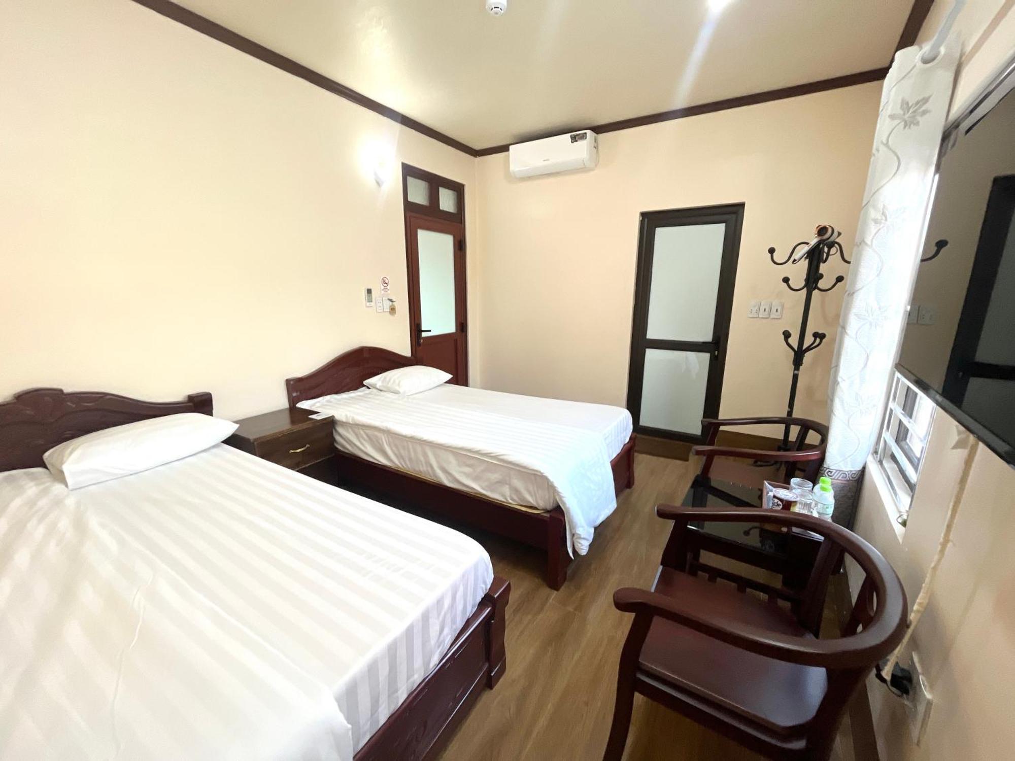 Vuon Cam Hotel 高平 外观 照片
