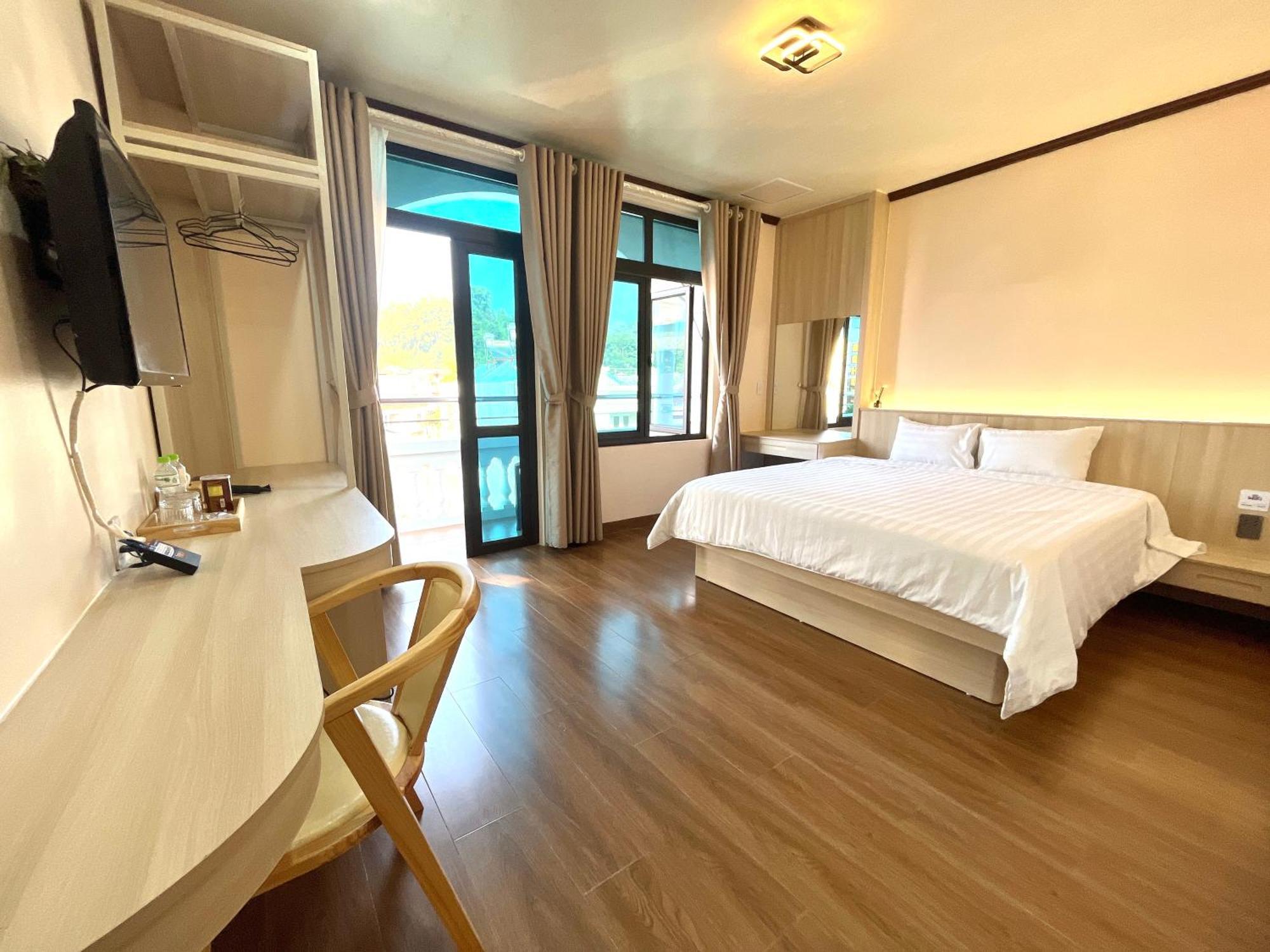 Vuon Cam Hotel 高平 外观 照片